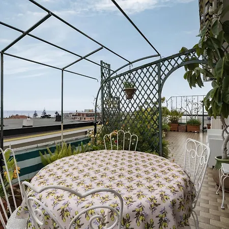 公寓 Seeview Penthouse By Interhome
